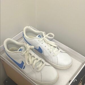 Nike White and Blue Sneakers